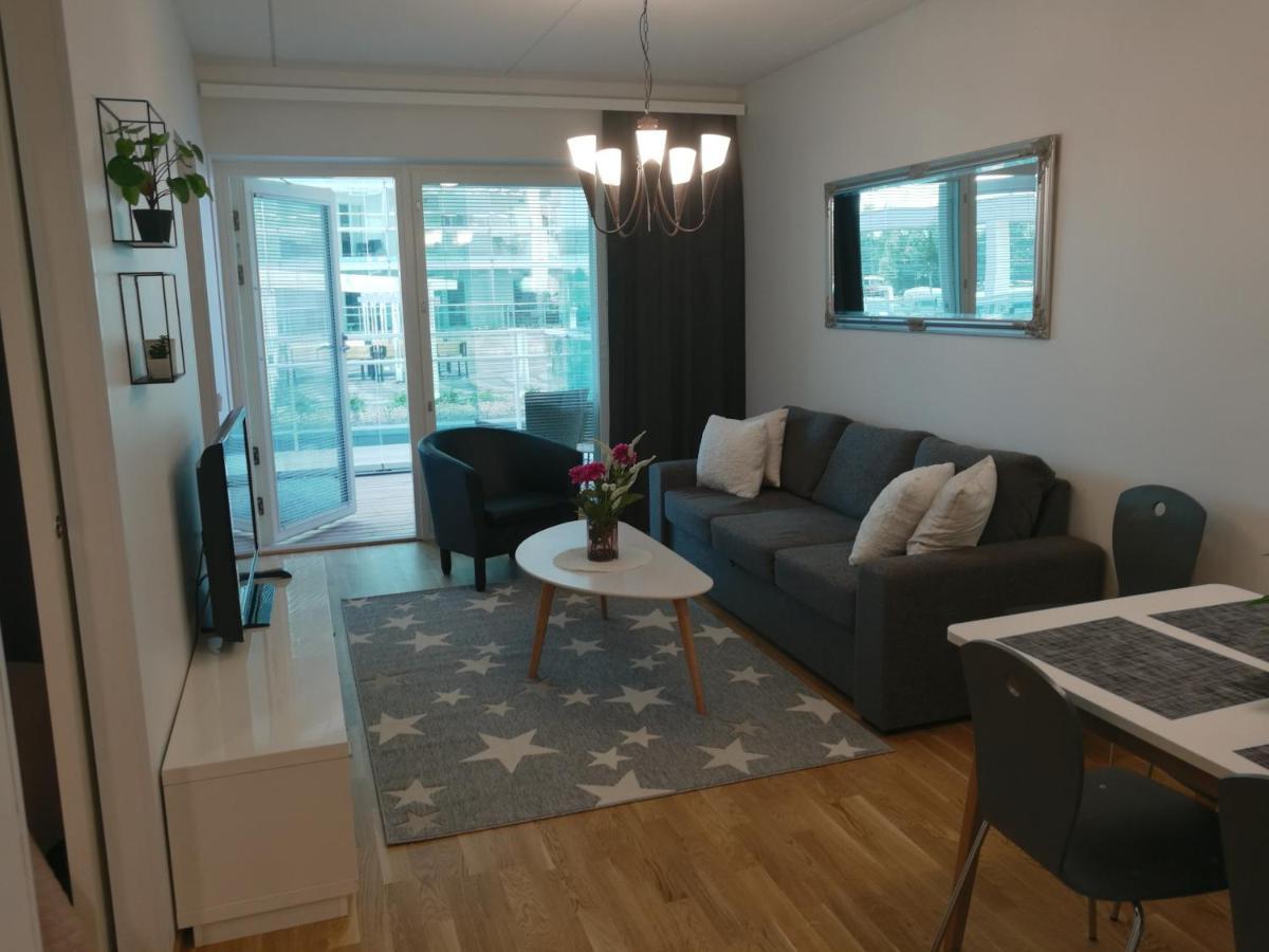 Starhomes Double Lux 7 オウル エクステリア 写真