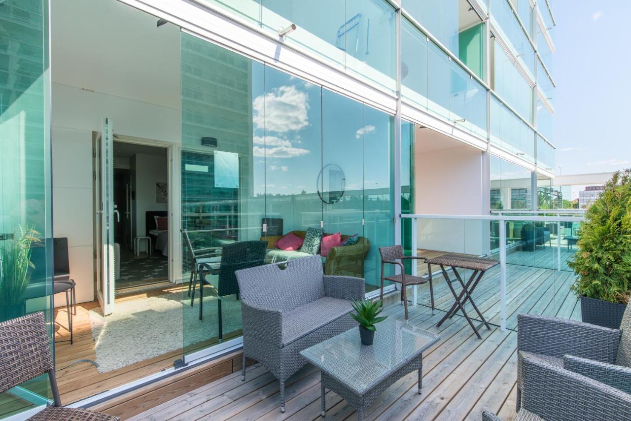 Starhomes Double Lux 7 オウル エクステリア 写真
